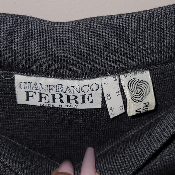 NWOT GFF charcoal gray skirt - Picture 5 of 5